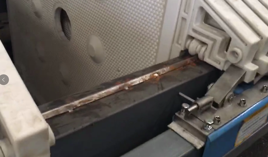 視頻解說壓濾機(jī)自動拉板到底是什么樣子